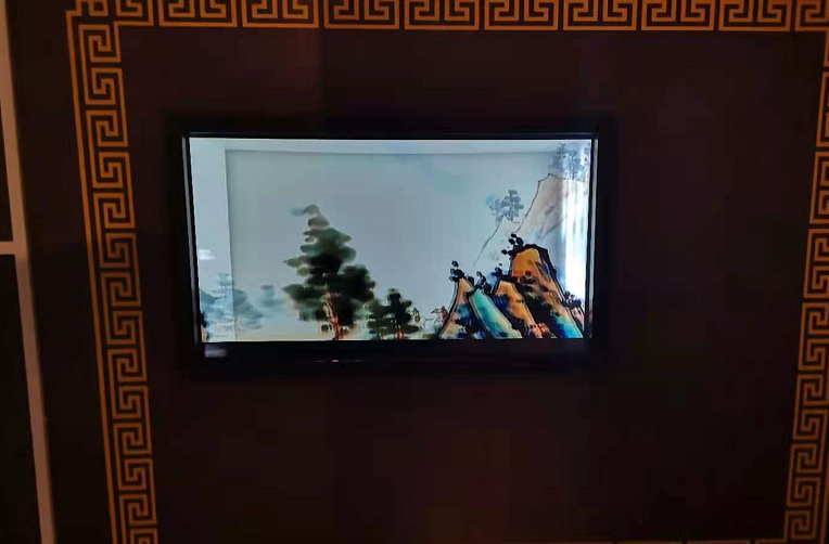 32寸透明屏-中華儒學館